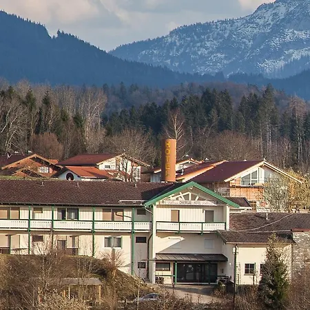 Chiemgau Viktoria فندق غرابينشتت