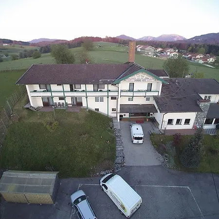 فندق Chiemgau Viktoria 3*